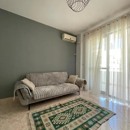 Lukas Central Apartment * Tirana