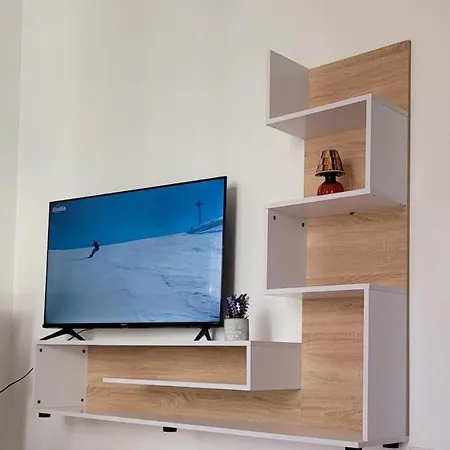 Lukas Central Apartment Apartment Tirana