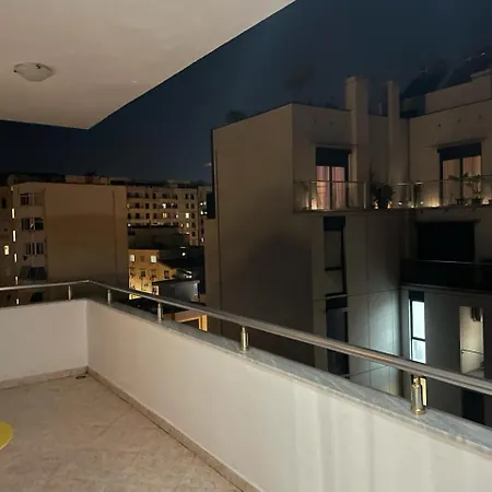 Lukas Central Apartment * Tirana