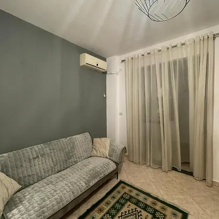 Lukas Central Apartment Apartment Tirana